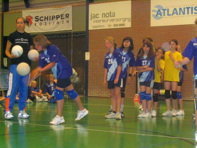 Volleybal clinic groot succes!!