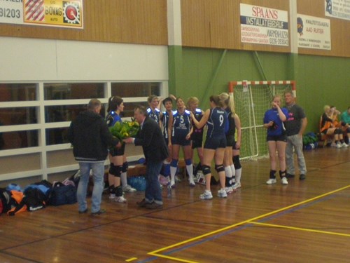 En daar is Bobbes met de bloemen