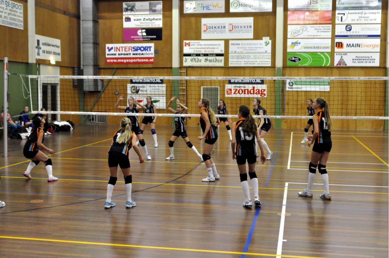 Meiden C2 niet te verslaan!