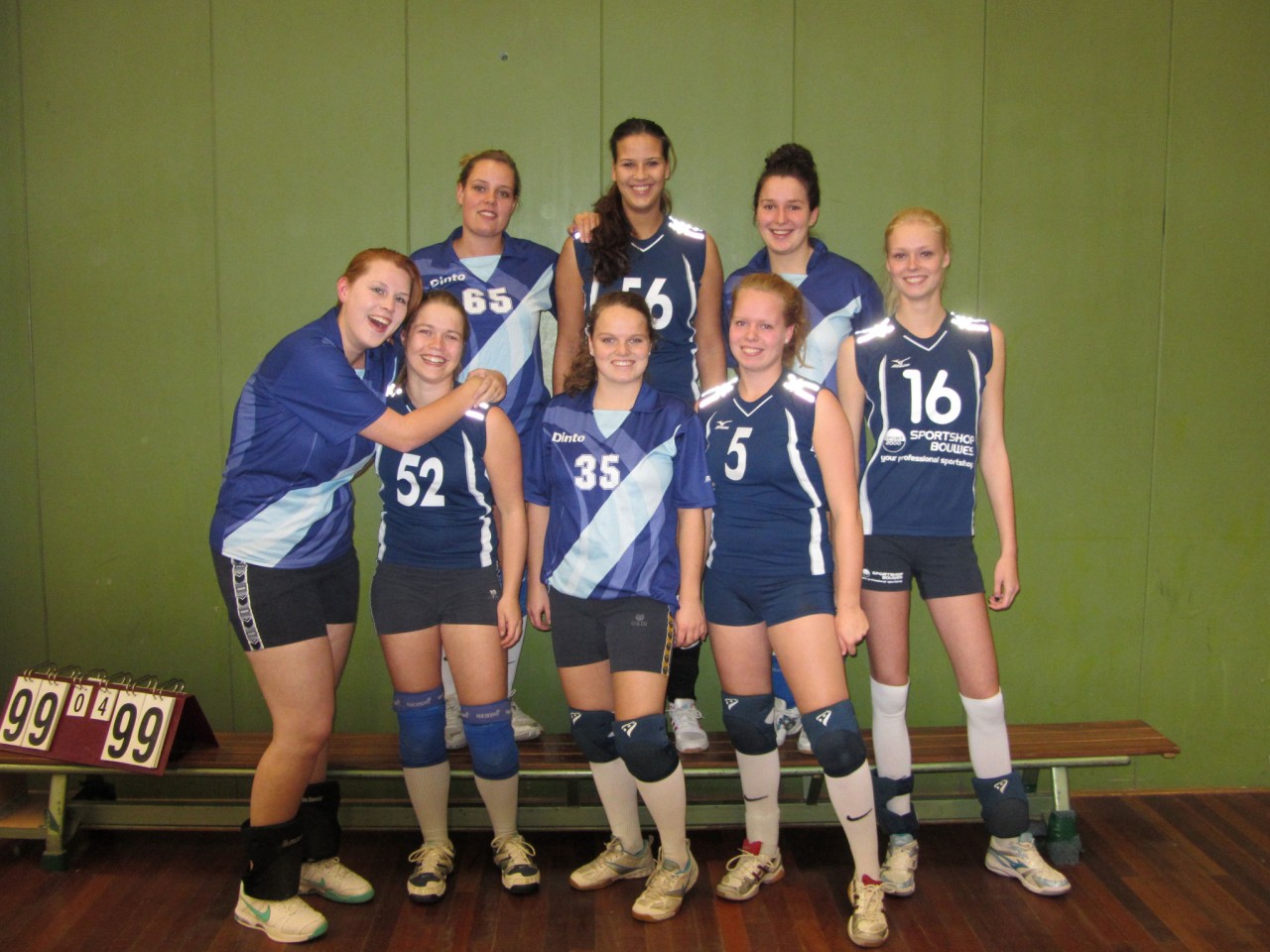 Dinto dames 4 verslaat Voho D1 met 4-0