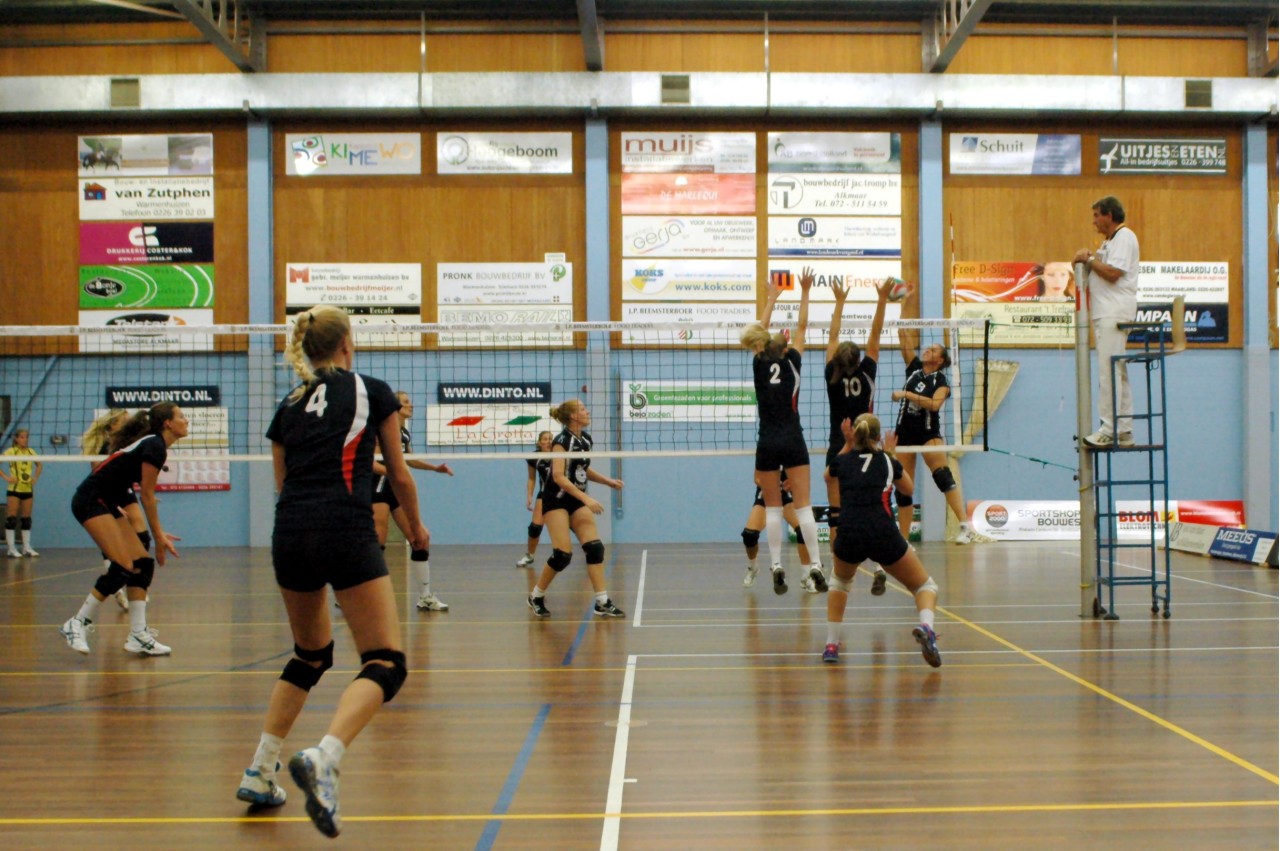 Dinto dames verslaan Keistad in uitstekend duel