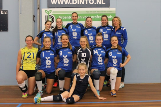 Isa met de Dinto meiden