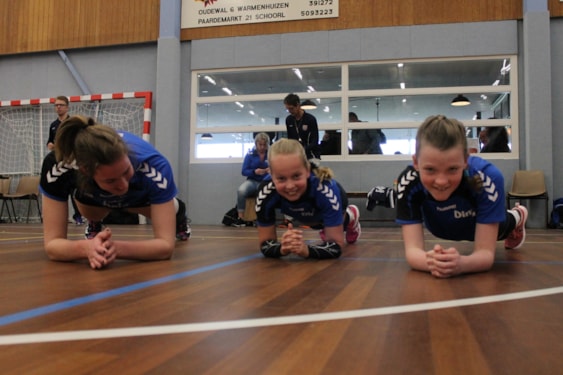 Tijgeren door de sporthal IMG_4798