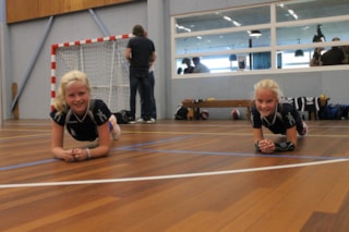 Samen met teamgenootje  Jill