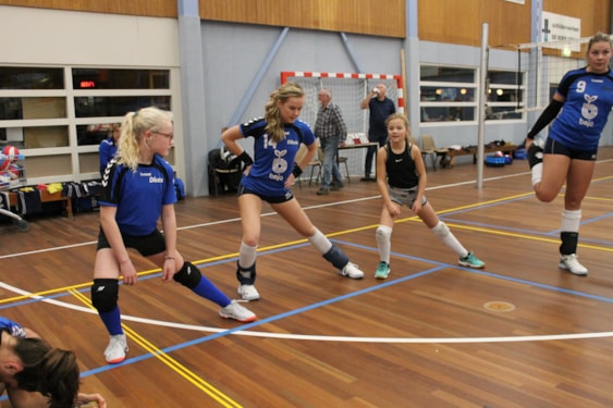 Samen met Pernilla de warming-up doen IMG_5701