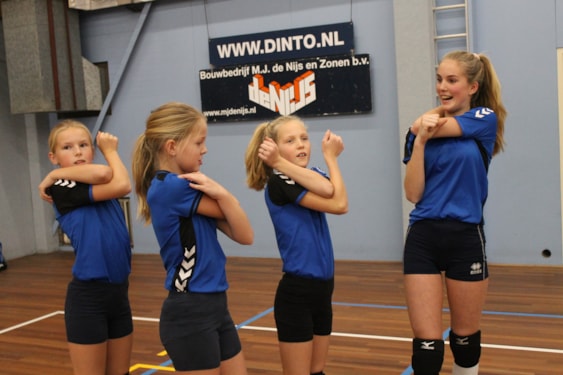 Even strechen meiden, samen met No&#235;lle