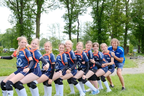 De B meiden 52104069385_940285c94c_b