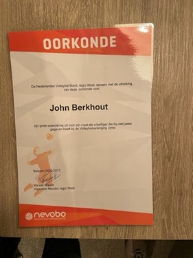 2022-11-16 oorkonde Nevobo  John Berkhout