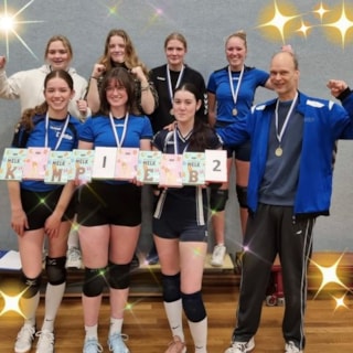 22-12-14 Dinto MB2 kampioen 2e klasse