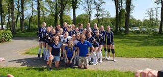 2023-05-19 Doezum Dinto A en B teams