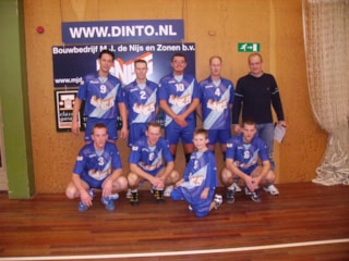 Bij de mannen Jeroen Holtes