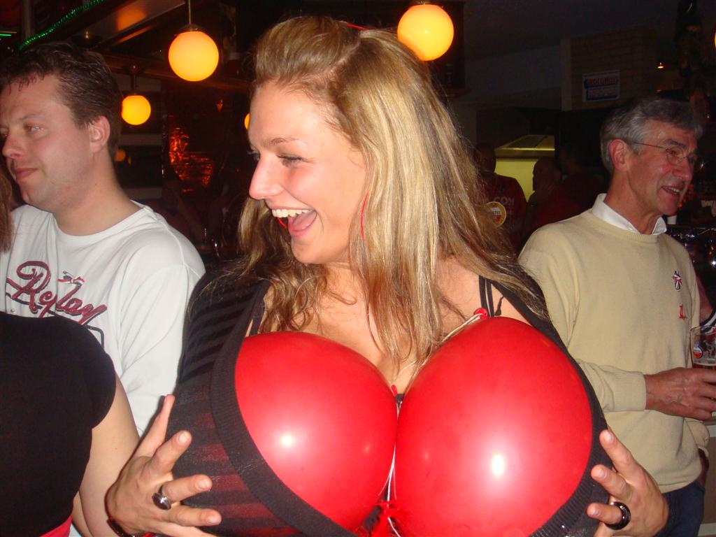 Dinto feest weer héél gezellig